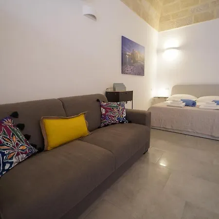 Ailanthus בית הארחה פולינאנו א מארה