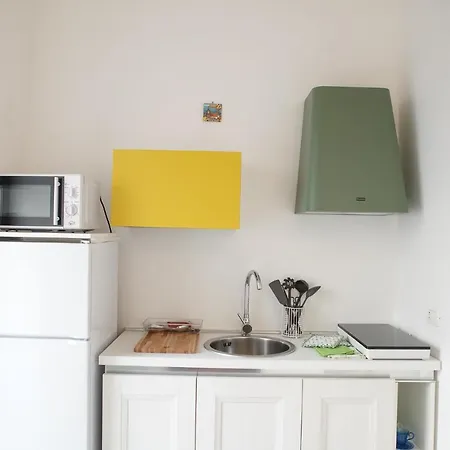 בית הארחה Ailanthus